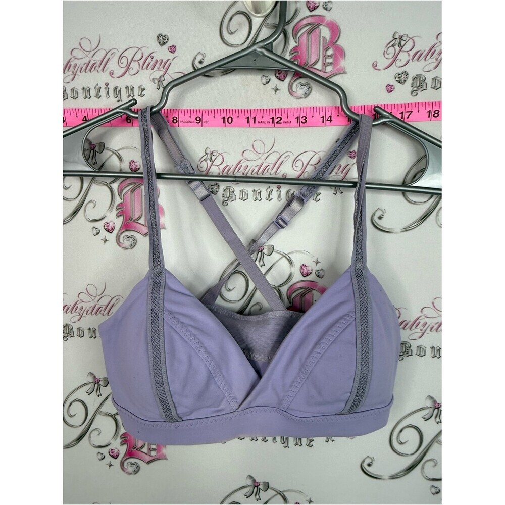 lululemon athletica Light Purple Cross-Back Sports Bralette size 4